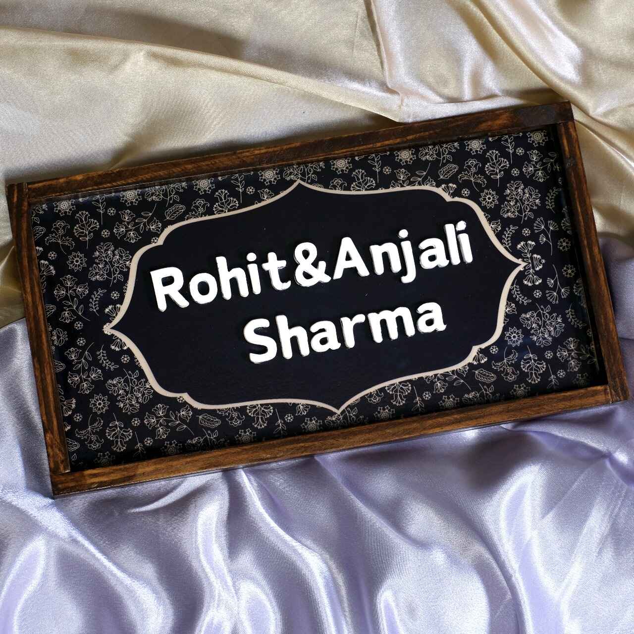 Blush Walls name plate