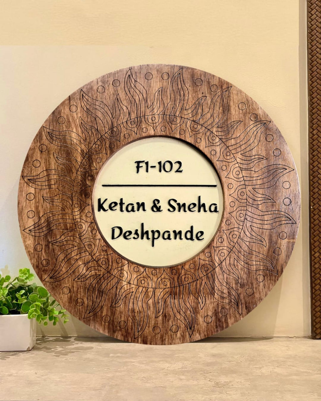 Sungrain Circle — Premium Handfinished Rubberwood Door Nameplate